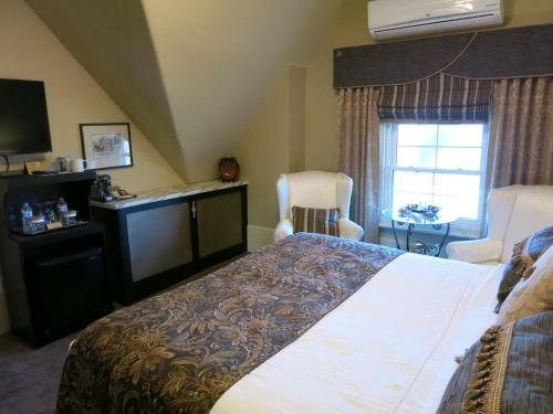 Posada The Woodview Inn