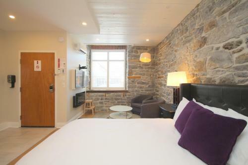 Hotel Kemptville Suites