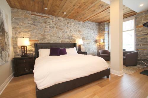 Hotel Kemptville Suites