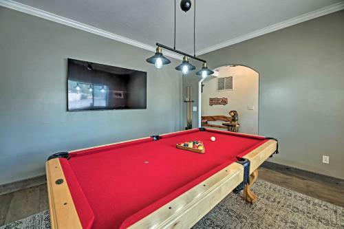 Updated Pinetop Cabin In A Great Location!