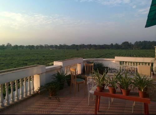 Bed & Breakfast Beautiful Villa 2 Mins From Bagdogra Airport