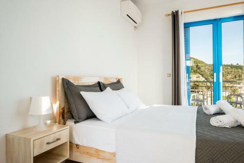Hotel Blue Horizon
