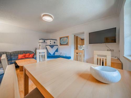 Apartment Leiter