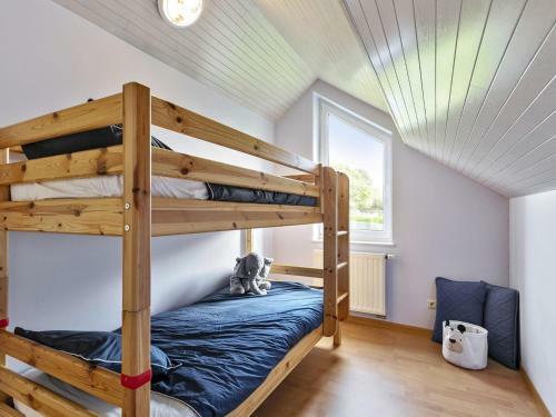 Pleasant Holiday Home In Wallonie With Recreation Room