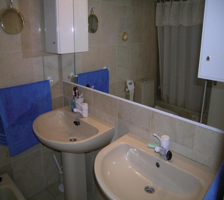 Apartment Calle Miguel Morillo