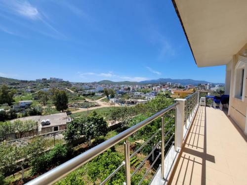 Apartments Ari