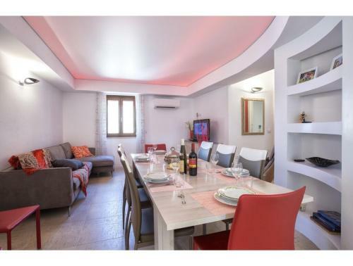 Apartamento Alghero, Mascalzone Latino Penthouse For 11 People With Sea View