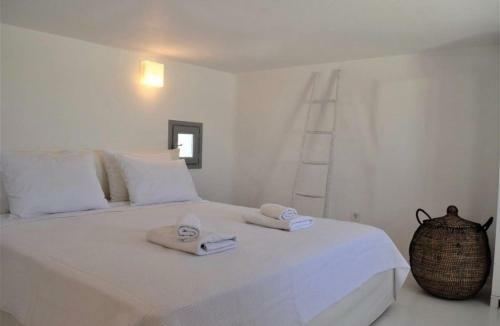 House Of Nikol - Cycladic Sensation