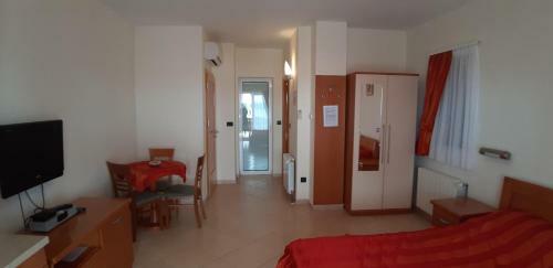 Studio Apartmani Uz Pla?u, Vila ?tedul, Barbat 422a