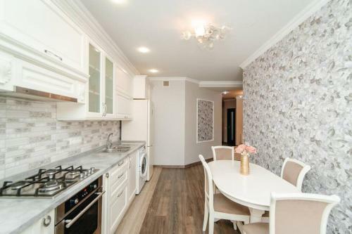 Cozy 1 Bedroom Apartment