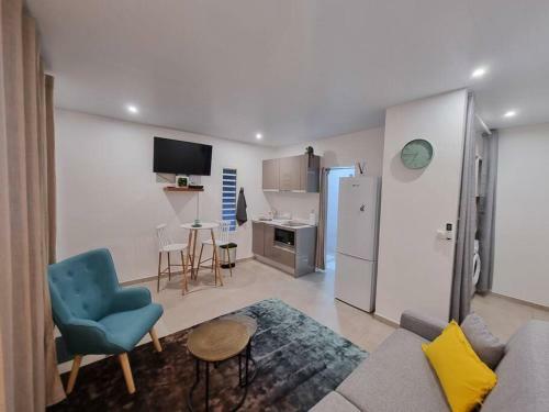 Apartamento Charmant Studio R�nov�, 5 Min � Pieds De La Plage