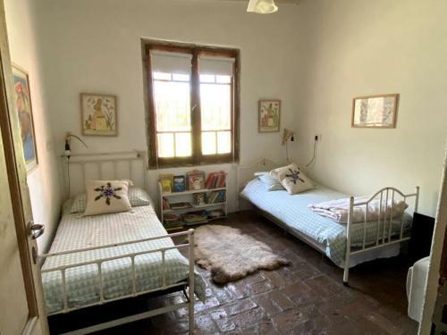 Casa Con Gran Jard�n Y Pileta En El Pueblo