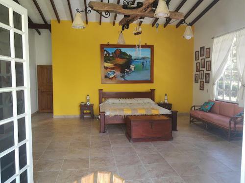 Caba�a De Playa San Jos� Cove�as