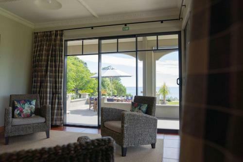 The Bungalow - Coastal Retreat