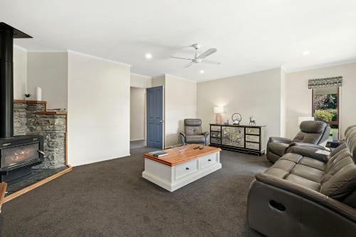 Mountain Majesty - Wanaka Holiday Home