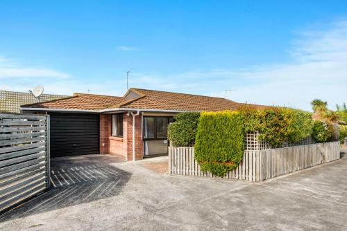 Suits Us - Taupo Holiday Home