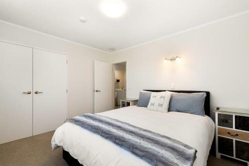 Suits Us - Taupo Holiday Home