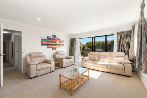 Suits Us - Taupo Holiday Home