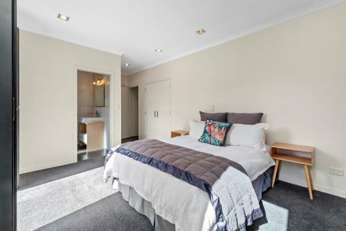 Casa Del Lago - Taupo Holiday Home