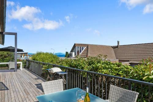Casa Del Lago - Taupo Holiday Home