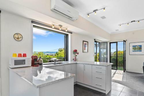 Casa Del Lago - Taupo Holiday Home