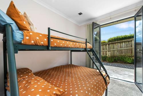 Casa Del Lago - Taupo Holiday Home