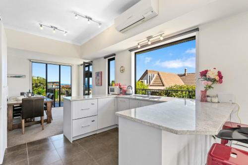 Casa Del Lago - Taupo Holiday Home