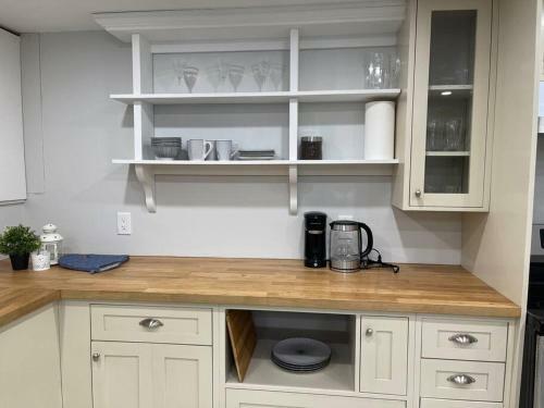 Spacious 2 Bedroom Apartment