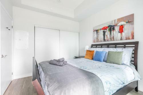Apartamento Prime Location! Bright And Spacious 1br Condo With Large Balcony!