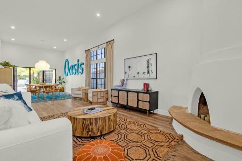 Wanderlust Oasis