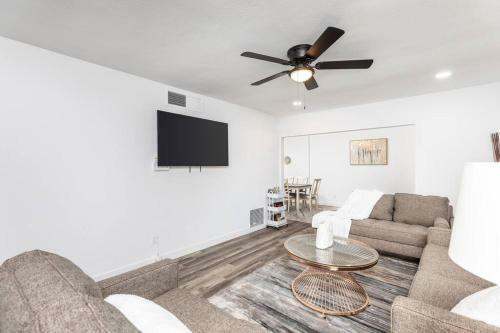 Brand New Contemporary Remodeled Home In Arcadia