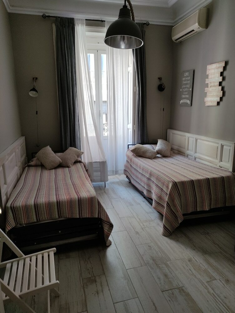 Hostal Hispalense