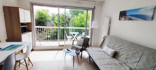 Apartamento Charming 25 M2 With Balcony-wifi In Arcachon