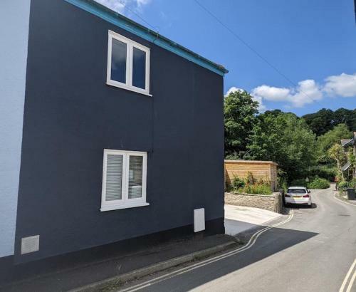 3 Bedroom Village Gem In South Hams, Devon
