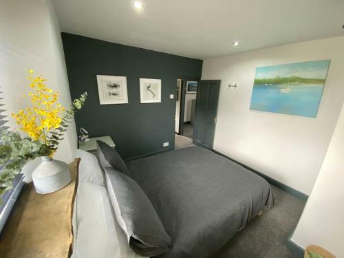 3 Bedroom Village Gem In South Hams, Devon