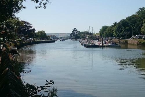 3 Bedroom Village Gem In South Hams, Devon