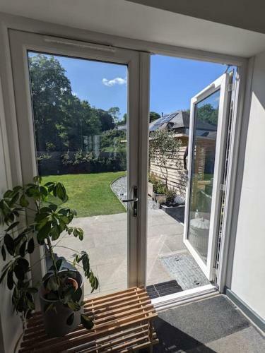 3 Bedroom Village Gem In South Hams, Devon
