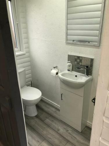 Gracelands Glamping Lodge 1