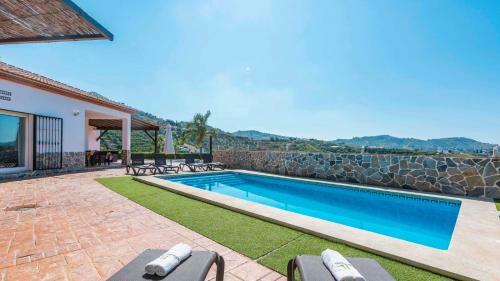 Villa Rosa De C�mpeta Canillas De Albaida By Ruralidays