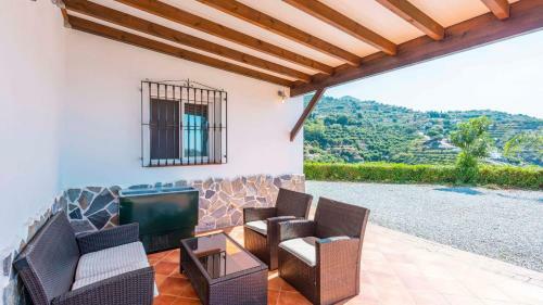 Villa Rosa De C�mpeta Canillas De Albaida By Ruralidays