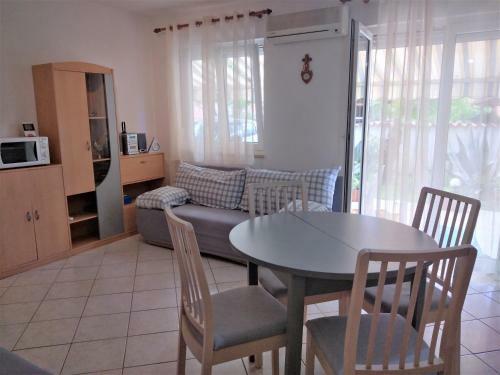 Apartman Vivoda, Fa?ana