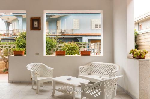 Villa Two Steps From The Sea