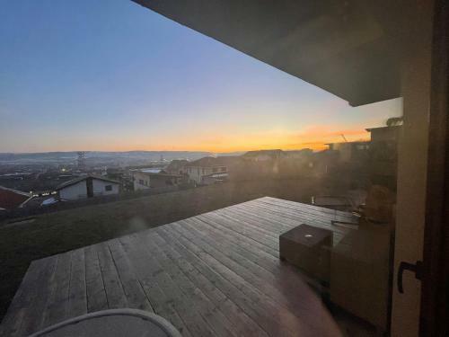 Apartment In Panoramic House