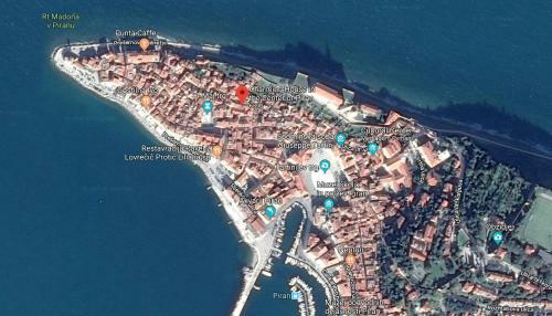Charming House In The Center Of Piran