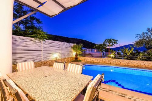 5 Star Villa With First Class Amenities, Kalkan Villa 1046