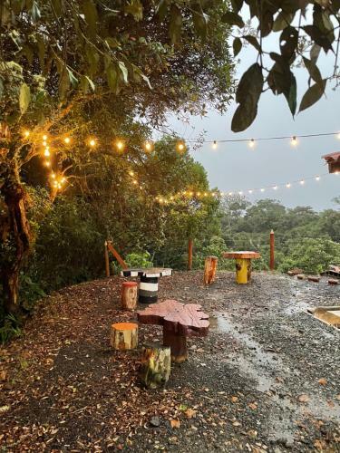 Vista Verde Hostal Entre Monta�as