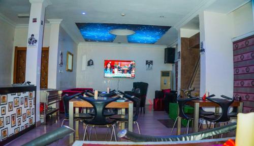 1804 Boutique Hotel