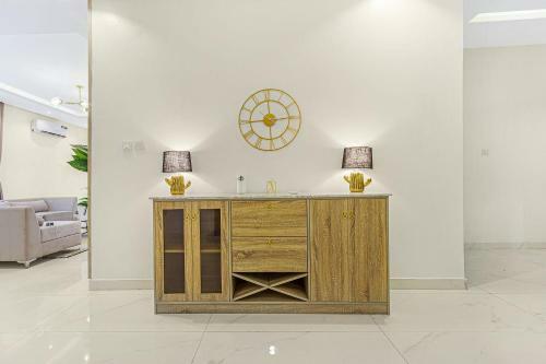 Elizabeth Steve?s Luxury 2 Bedroom Apartment