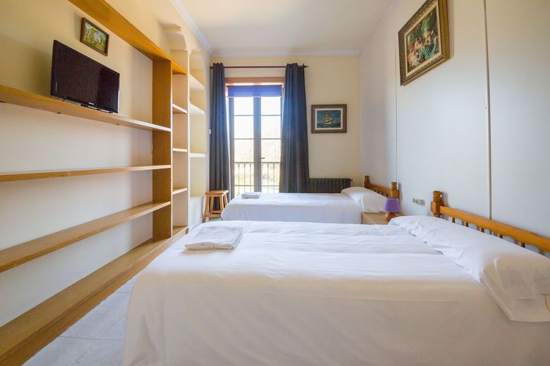 Hostal Albergue Villa San Clemente