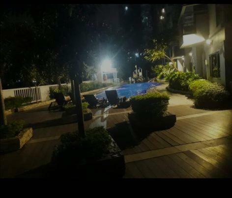 Hotel Cubao Manhattanheights Unit 23d Tower C, 1 Br